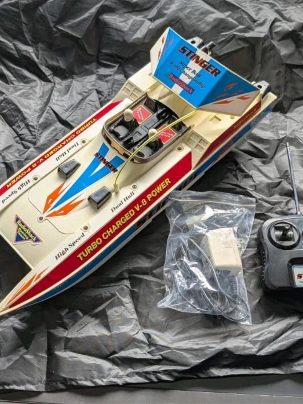 Vintage Radio Shack 60-4196A STINGER R/C Radio Control Speed Boat New 9.6V Nimh